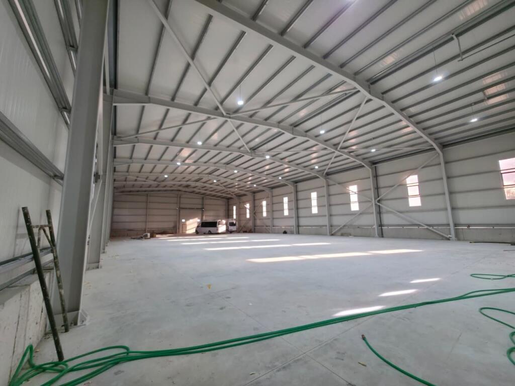 KAPANON ME QIRA PRANE ZONES SE MEGATEK