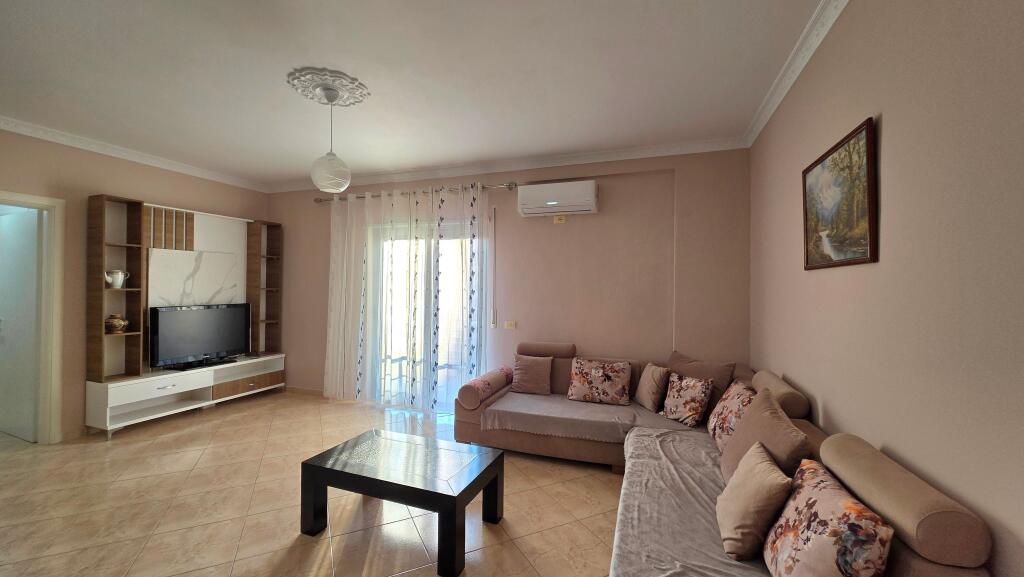 Apartament 2+1 ne shitje ne Skele,Vlore