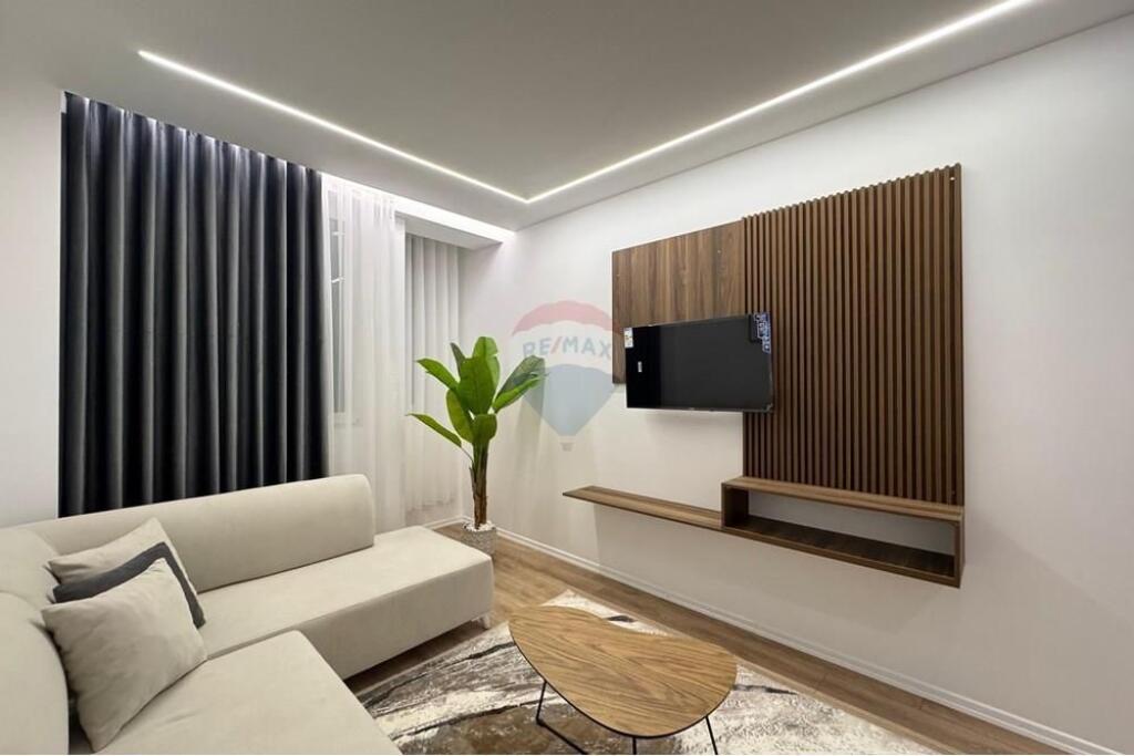 Super Luxury Apartment at Mine Peza!