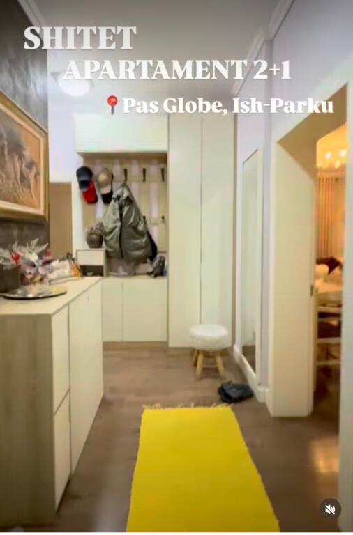 2+1,mbrapa globe te ish parku,cmimi 220.000 euro