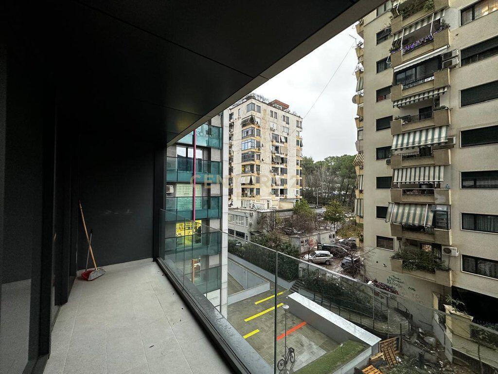 Qira, Apartament 2+1+2+Post Parkimi, Stadiumi Qemal Stafa