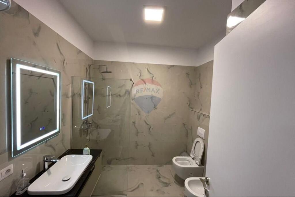 Appartamento - In Affitto - Via Nexho Konomi, Tirana  ID: 530361016-238