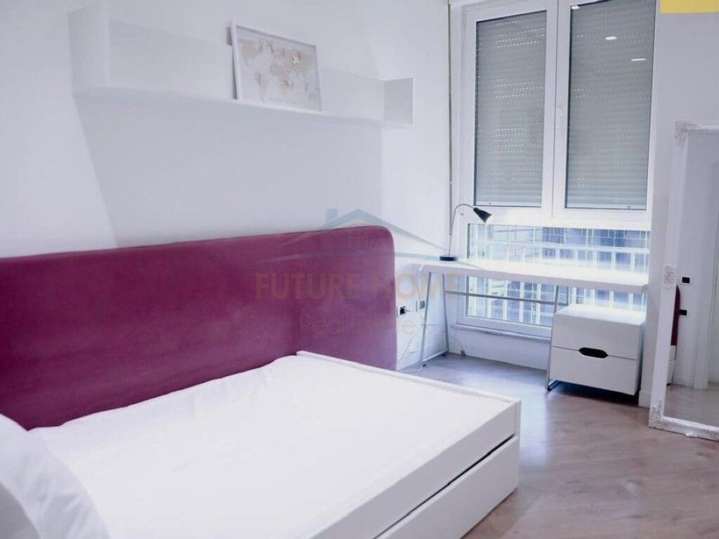 Shitet, Apartament 2+1+2, Selvia, Tiranë.