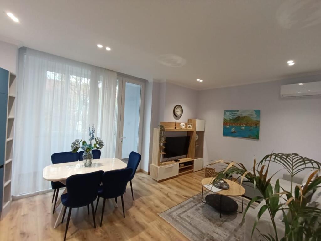 For sale entrance 2+1+2 toilets  Area 91 m2  Address  address near  behind the garden tom alimhilli