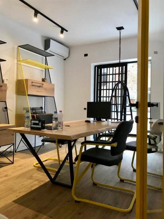 📣 QERA Ambient Zyre 📍 Rruga e "Durresit" ✨