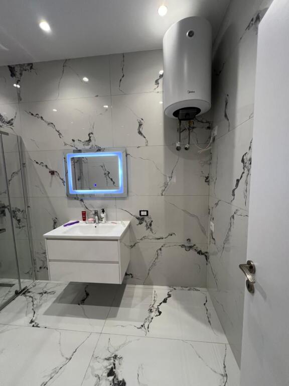 Super apartment for rent 3+1+3