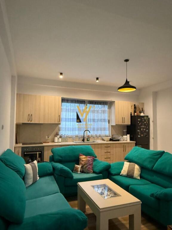 JEPET APARTAMENT 1+1+BLK ME QERA NE SELITE 35.000 LEKE