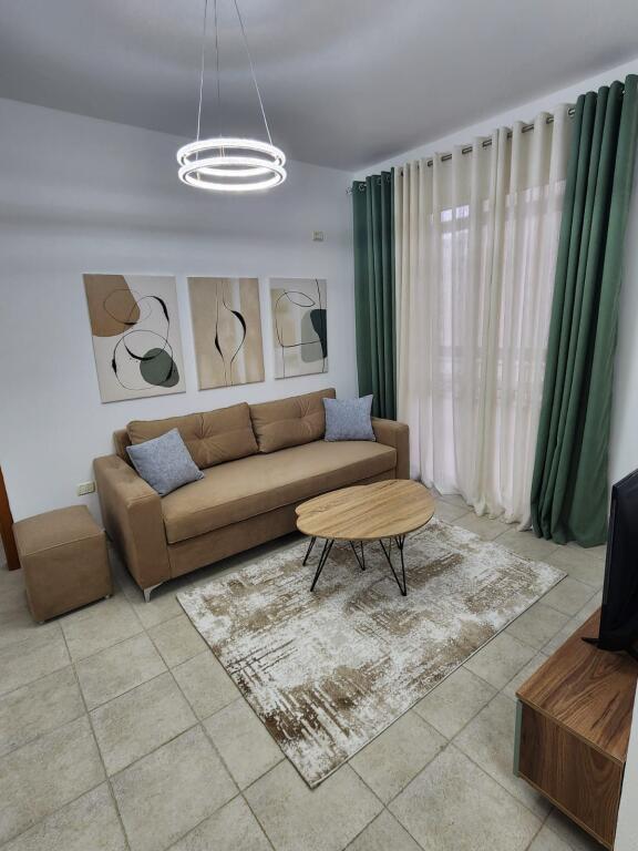 Shitet Apartament 1+1 lagja 13 durres