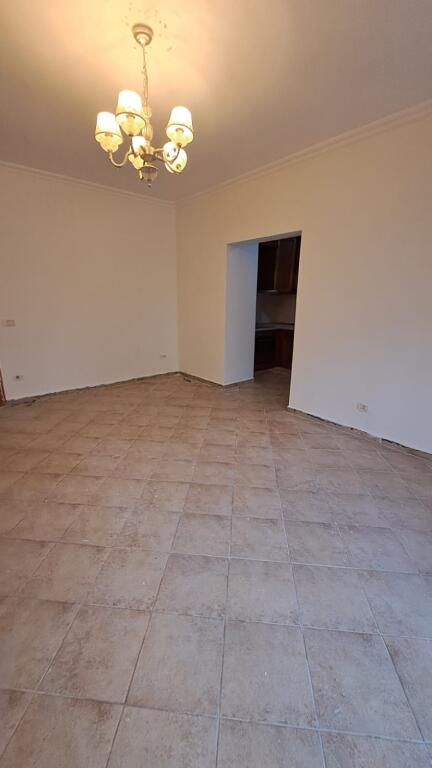 🏢 Zyrë me Qira – Zona e 9-Katëshet