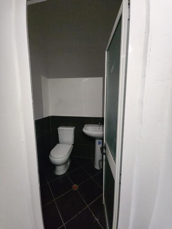 Business premises for sale in neighborhood 13 in Plazh