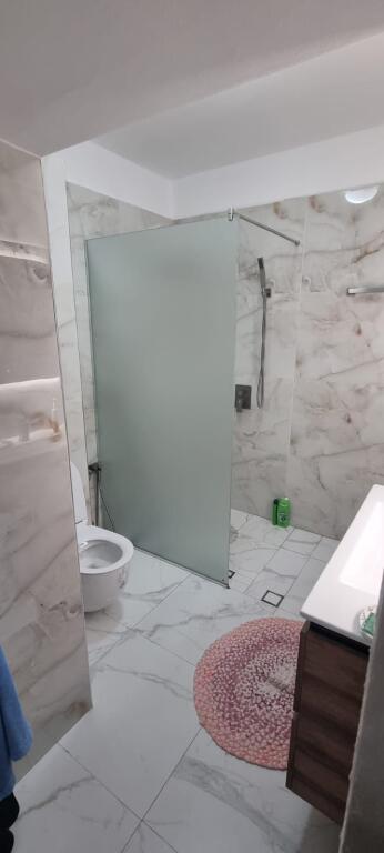 Exclusive 2+1 Apartment for Sale – Veranda 76 m² &amp; Panoramic View from Tirana 🌇✨