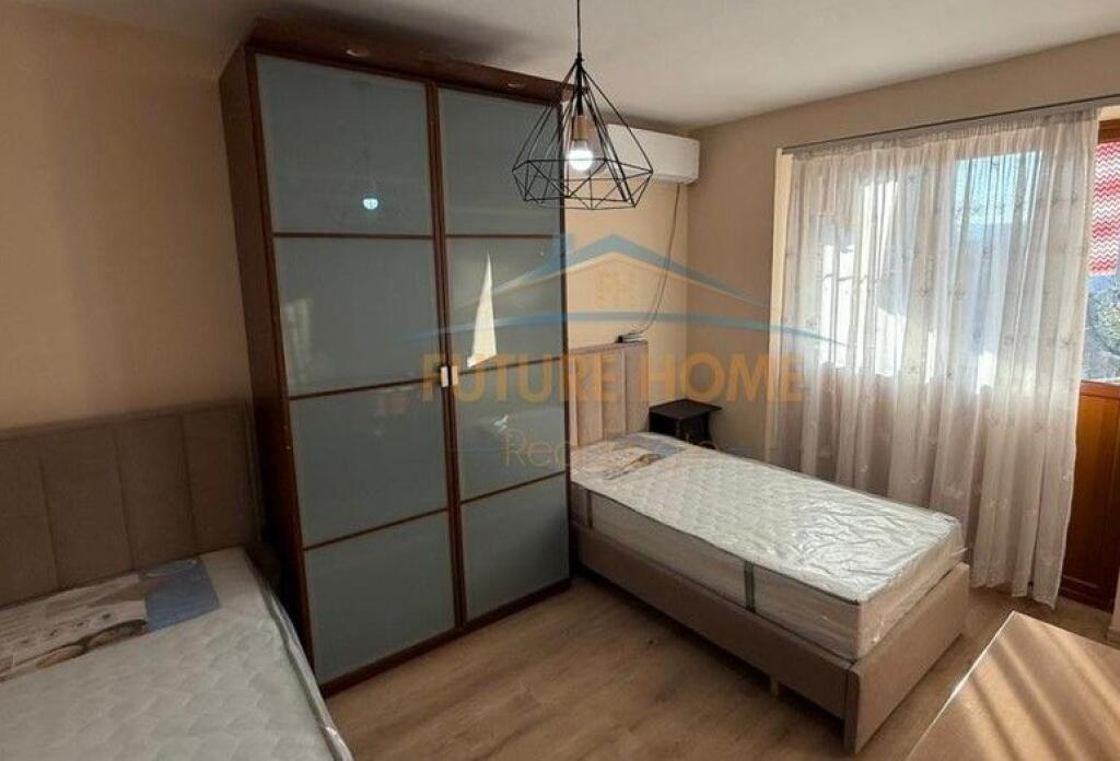 Qera, Apartament 2+1, Tregu Elektrik , Tiranë.