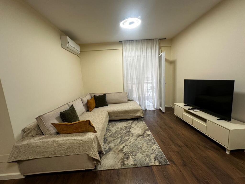 Apartament me qira tek Myslym Shyri.