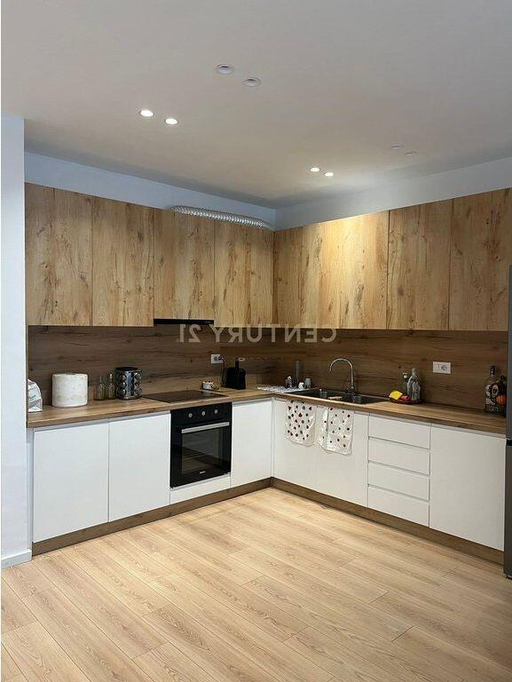 APARTMENT 2+1+2 +PARKING SPACE FOR RENT, NEAR RADISSON, DRY LAKE!