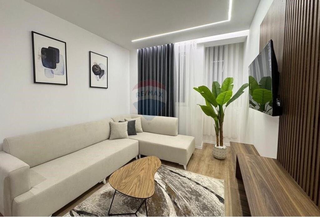 Appartamento di lusso in vendita a Mine Peza