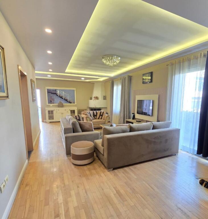 🏡 2-STORY VILLA FOR RENT – NEW BOULEVARD