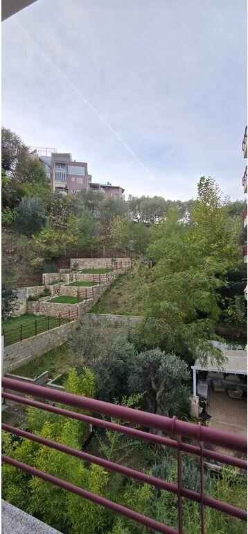 Apartament 2+1 me qira tek Liqeni i Thate