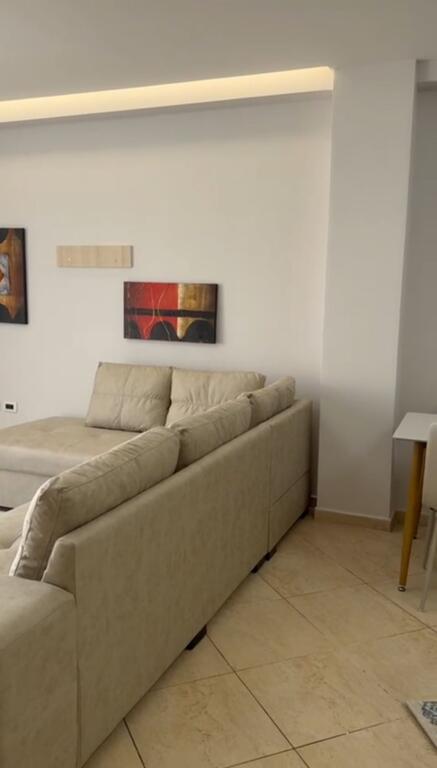 🏢 Apartment 1+1 for rent – Yzberisht