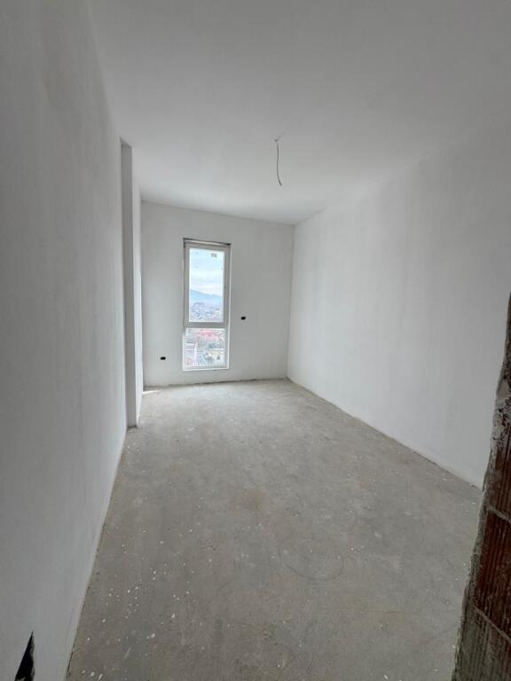 Apartament 2 +1 në shitje