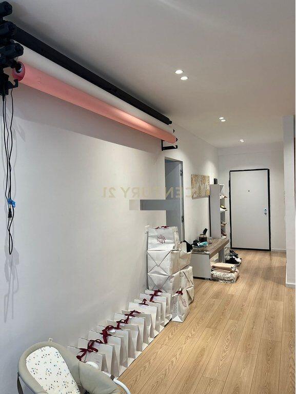 APARTMENT 2+1+2 +PARKING SPACE FOR RENT, NEAR RADISSON, DRY LAKE!