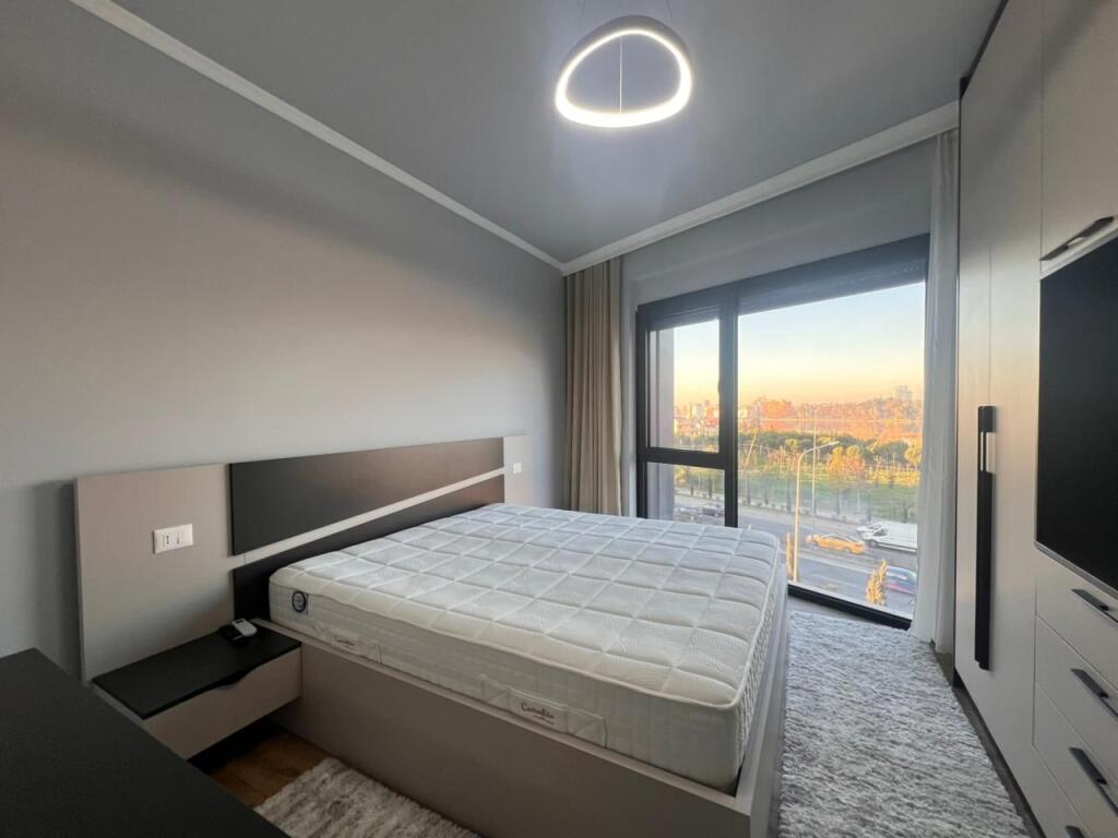 🏡Me Qera: Apartament 2+1+2wc + 1 Post Parkimi - (📍Liqeni i Thate) || I Sapo Mobiluar
