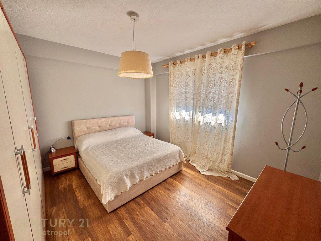 Apartament 2+1+2 per qira tek Stadiumi Air Albania
