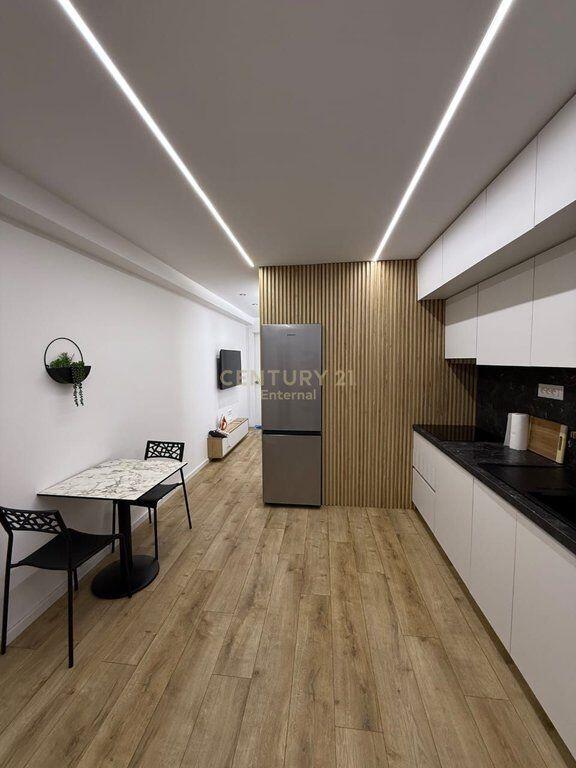 Studio for rent - 21 December