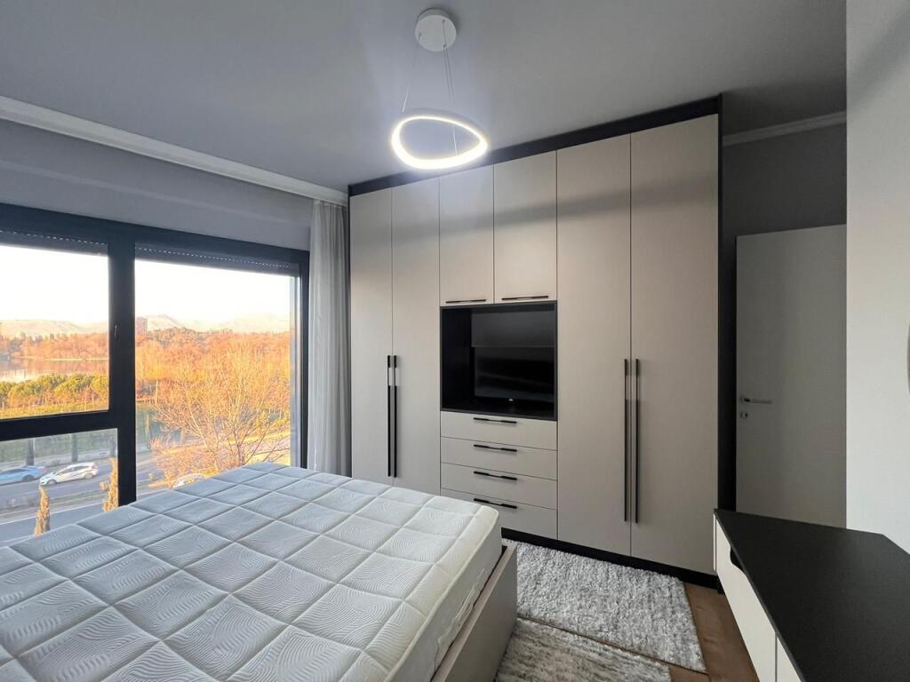 🏡Me Qera: Apartament 2+1+2wc + 1 Post Parkimi - (📍Liqeni i Thate) || I Sapo Mobiluar