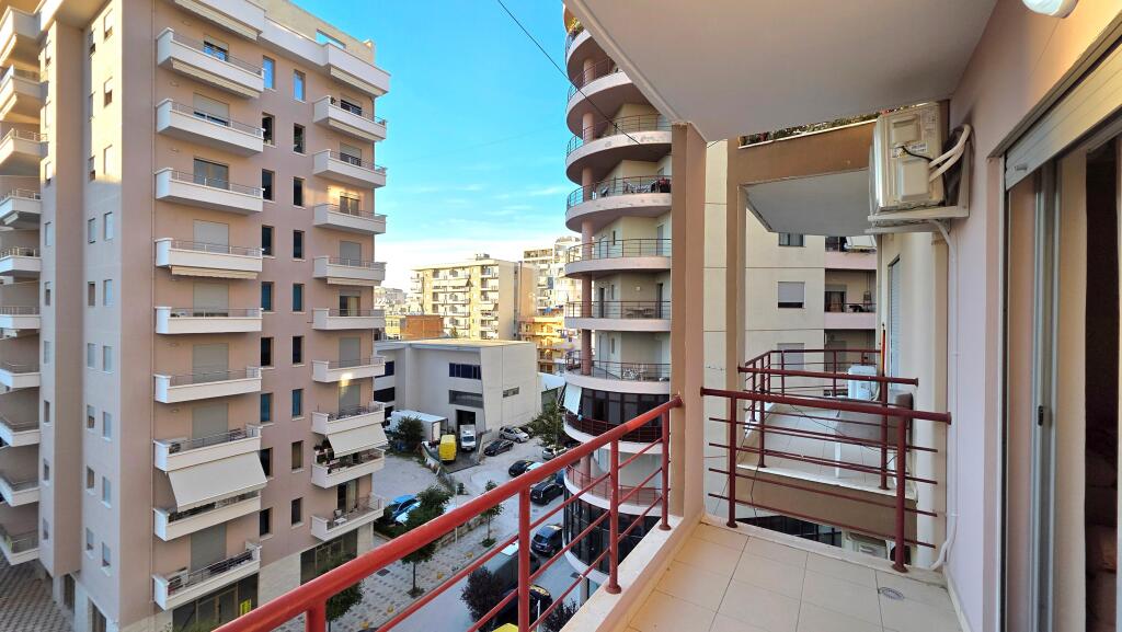 Apartament 2+1 ne shitje ne Skele,Vlore