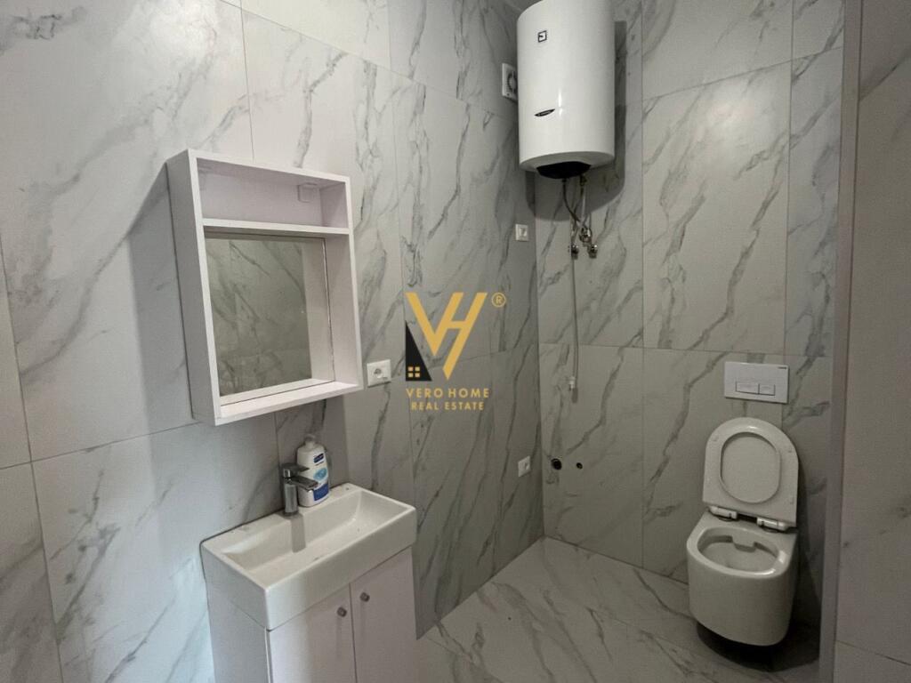 SHITET APARTAMENT 2+1+BLK TE REZIDENCA KAIMI, ALI DEM 130.000 EURO