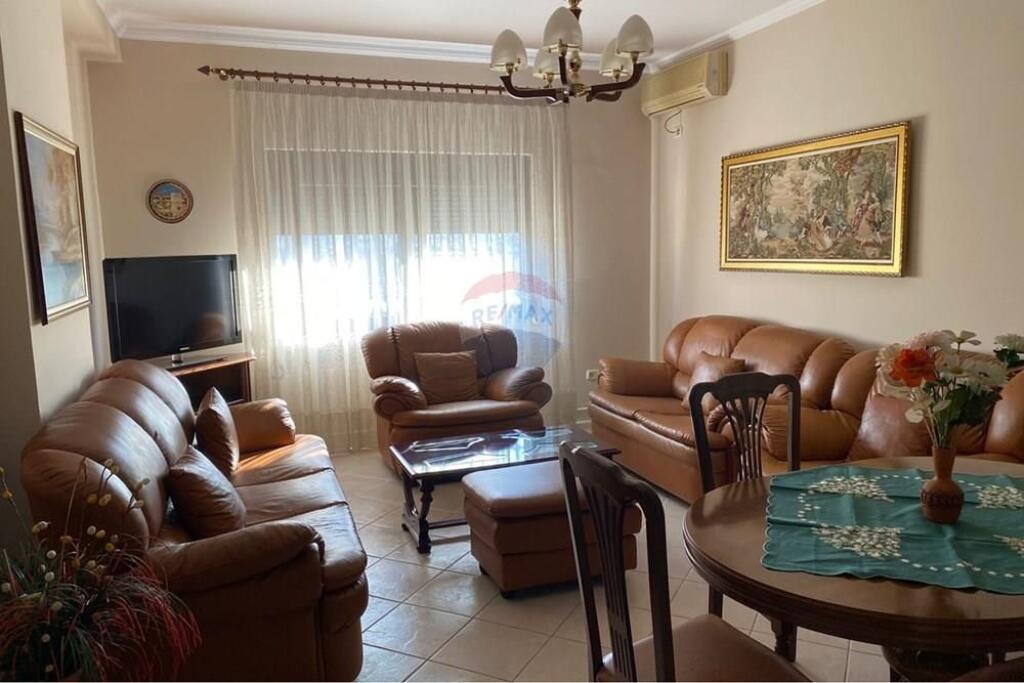 Apartament 2+1+2 me qira te 21 Dhjetori