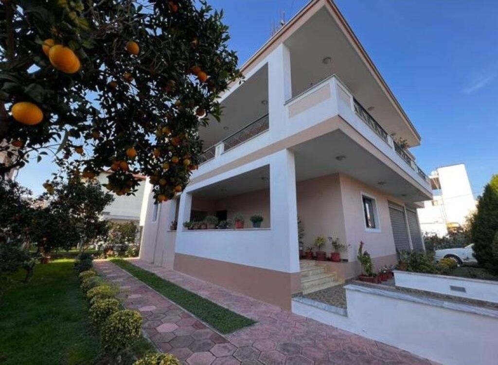 VILLA FOR RENT