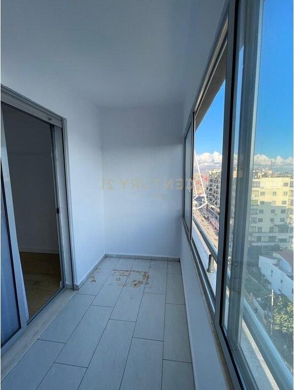 Ofrojme apartament per shitje ne Astir