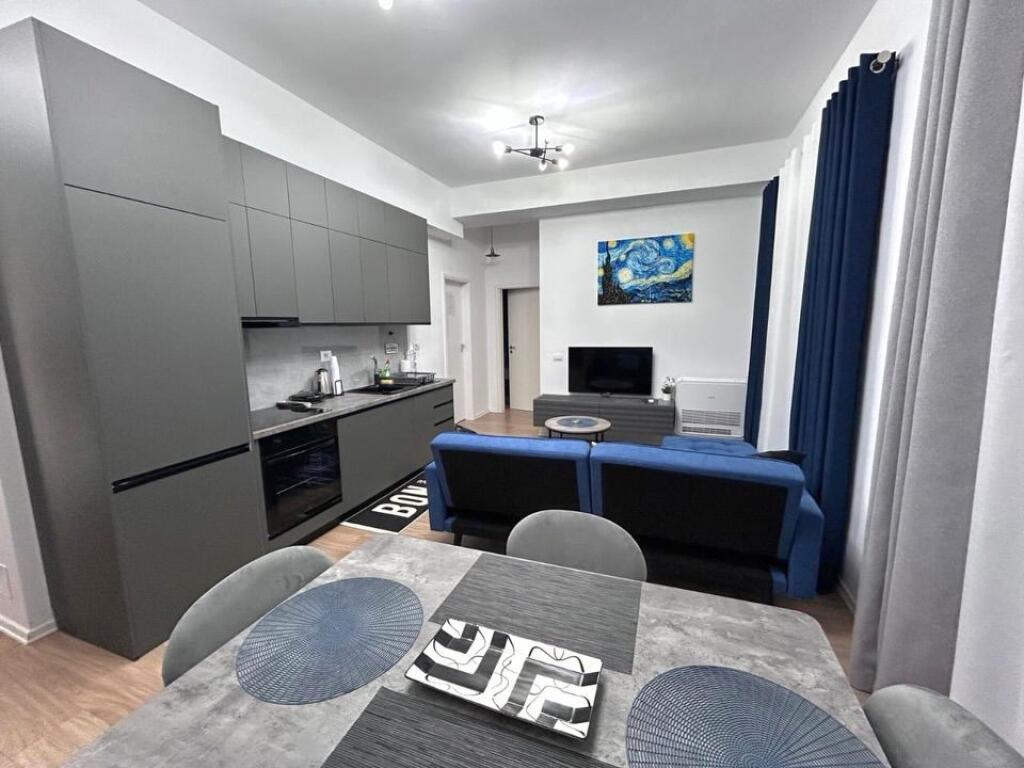 Ali Demi, Mangalem  Shesim super apartament 2+1