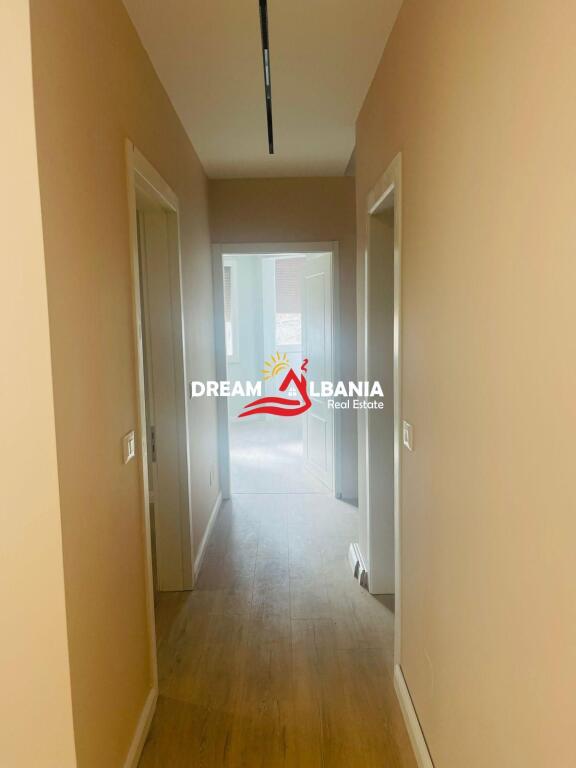 2+1 Apartment for rent at Fusha e Aviacionit, Tirana (ID 42215438)
