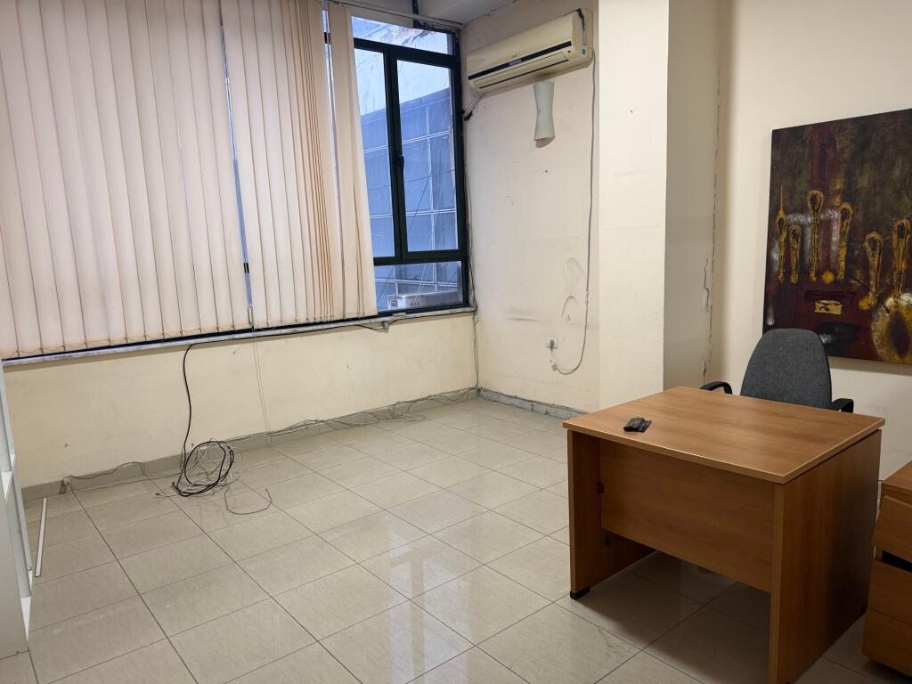 Zyre me qira te Ish Ekspozita