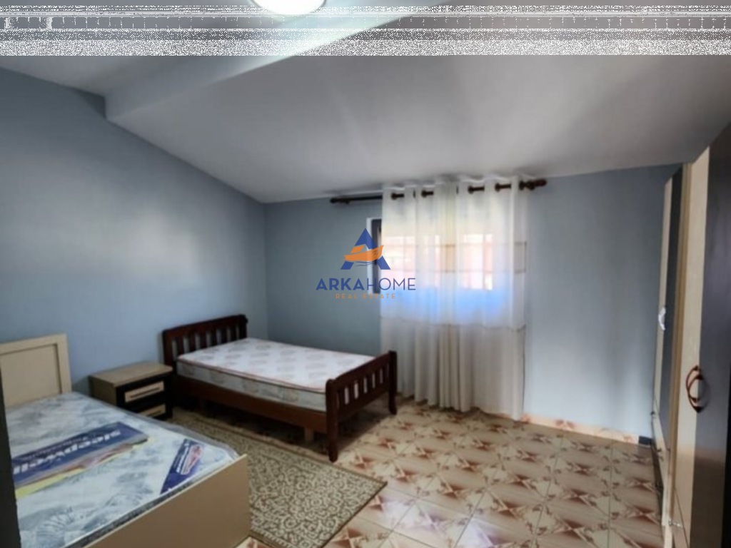 JEPET ME QERA APARTAMENT 2+1+BALLKON "LAPRAKE" 450 EURO