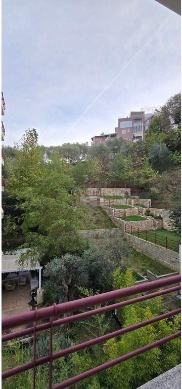 Apartament 2+1 me qira tek Liqeni i Thate