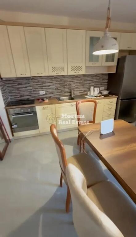 Qera | Apartament 2 + 1 | Rruga e Durrësit | 850 €/muaj