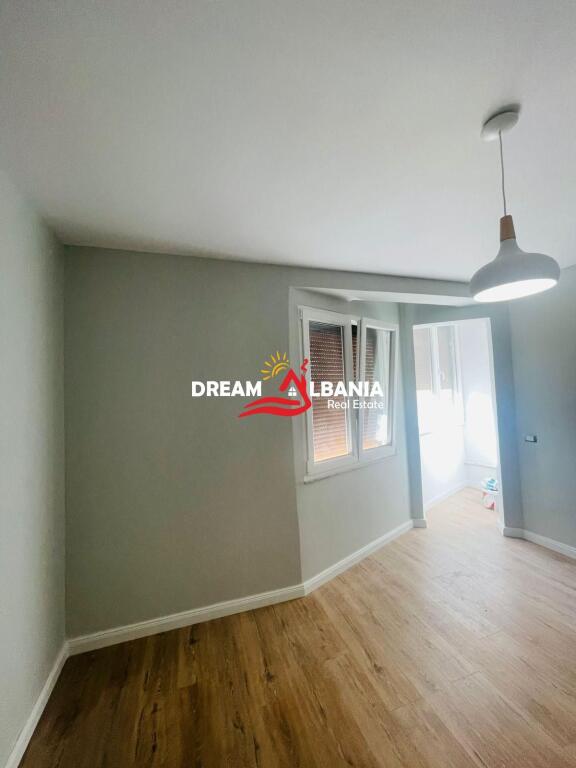 2+1 Apartment for rent at Fusha e Aviacionit, Tirana (ID 42215438)