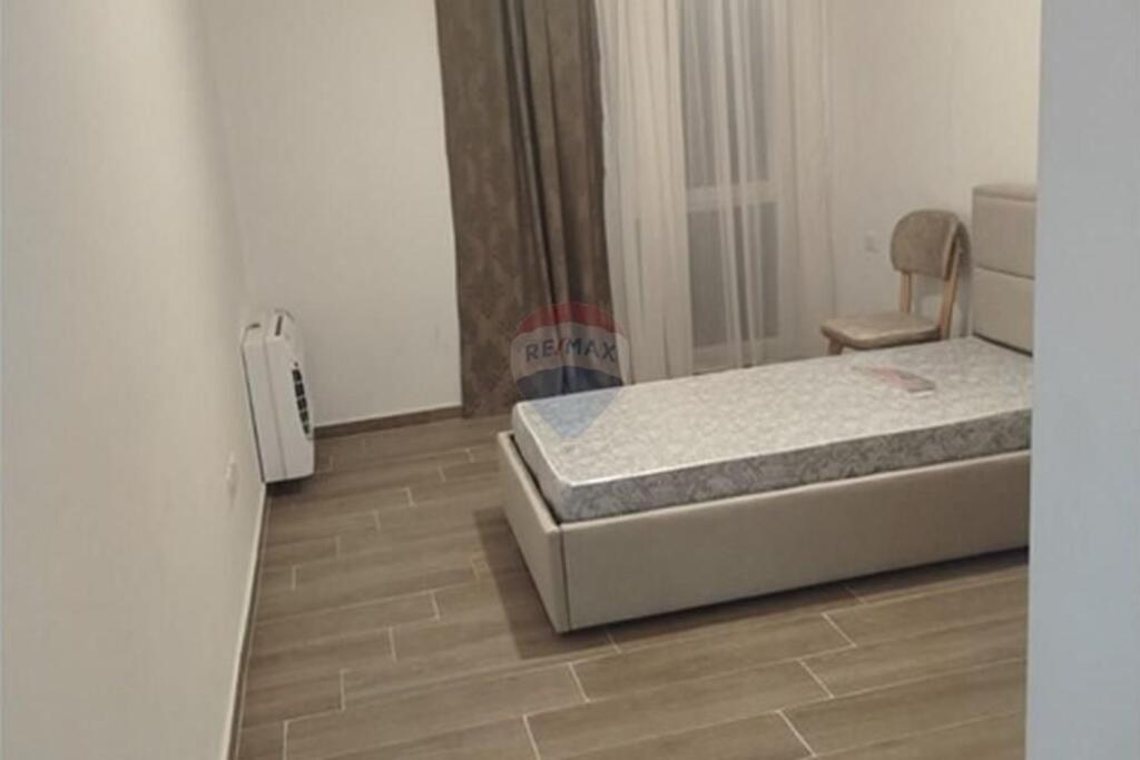 Apartament 2+1 me qera, 5 Maji