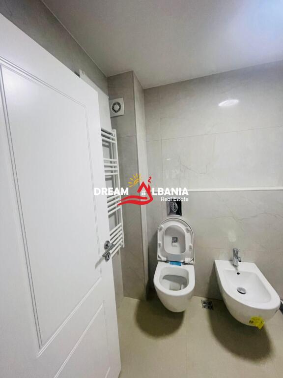 2+1 Apartment for rent at Fusha e Aviacionit, Tirana (ID 42215438)