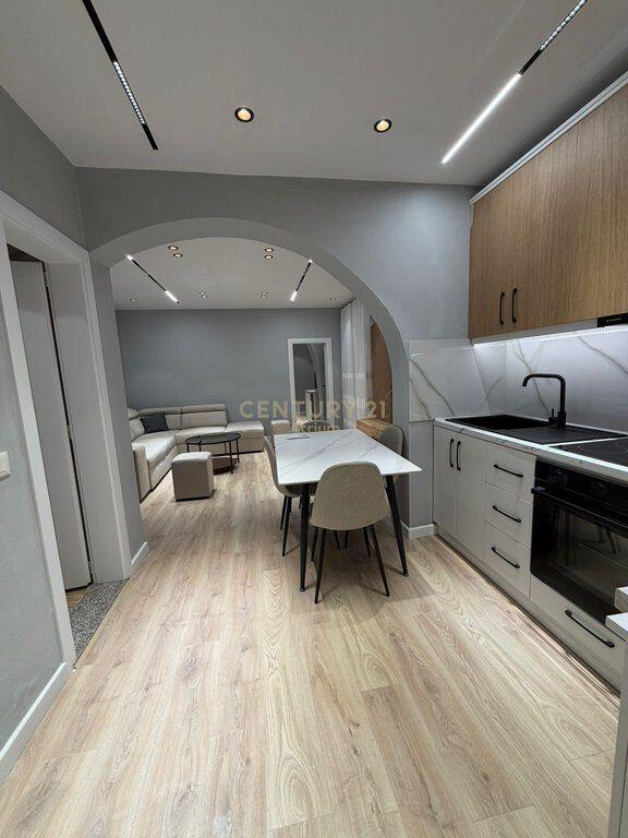 JEPET ME QIRA APARTAMENT 1+1 TEK OXHAKU !!