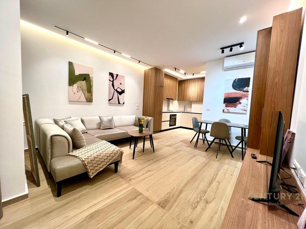 Zogu i Zi, apartament 1+1 per qira