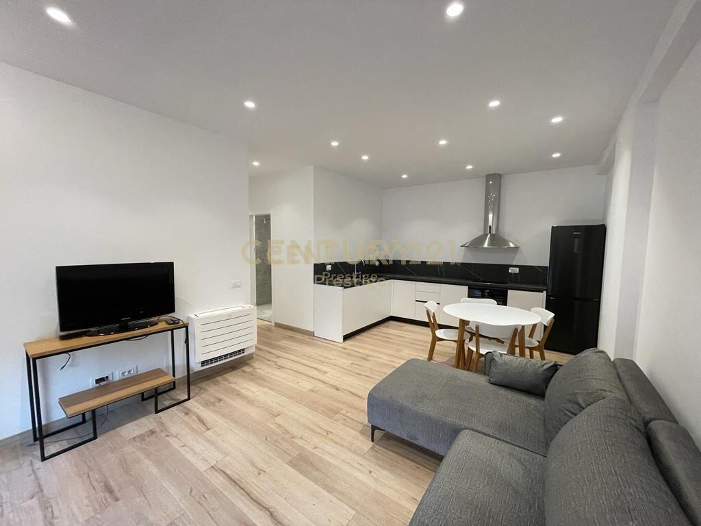 APARTAMENT PREMIUM ME QIRA APARTAMENT 2+1+2 TEK RRUGA ELBASANIT, TIRANE!