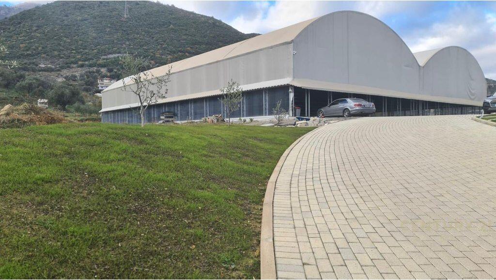 KOMPLEKS SPORTIV &amp; HAPESIRA ARGËTIMI