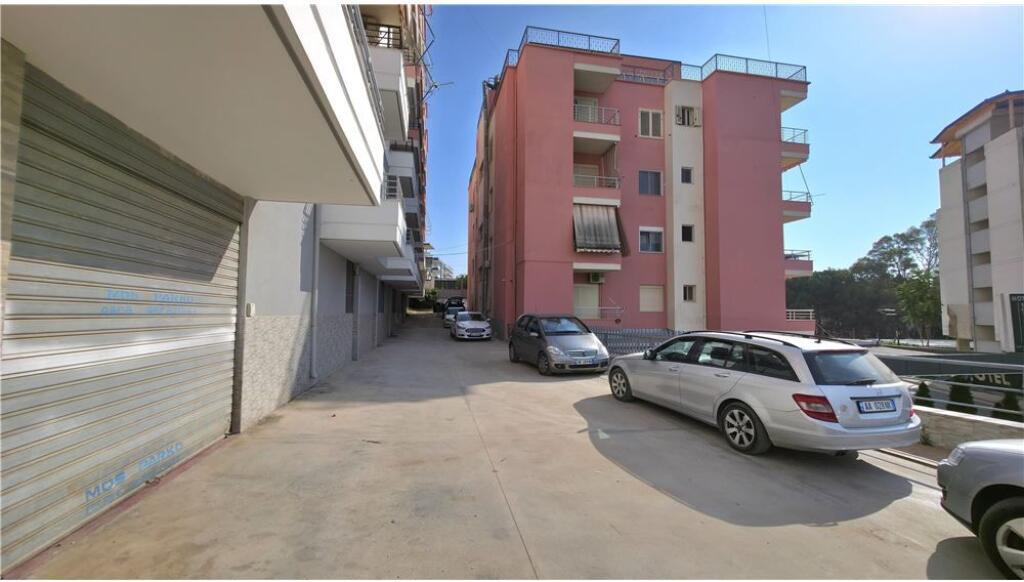 Apartament 1+1 me pamje nga deti ne shitje,Vlore