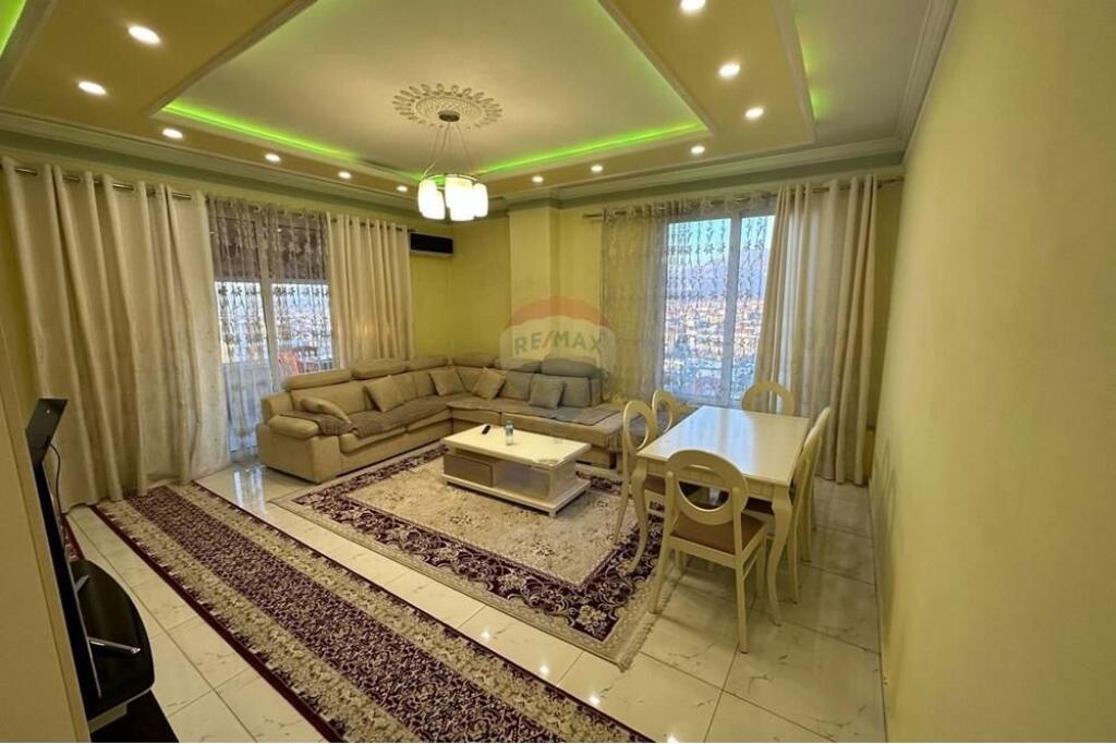 Appartamento 2+1 in Bulevardi Blu, Kamëz !