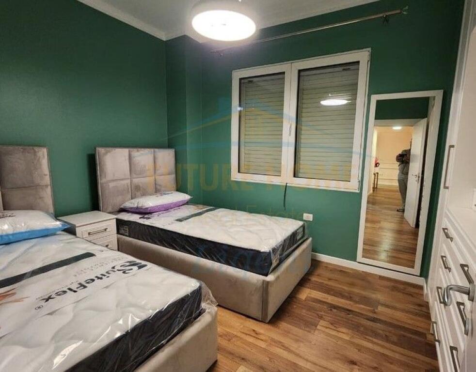 Affitto, Appartamento 2+1, Giardino Zoologico, Tirana.