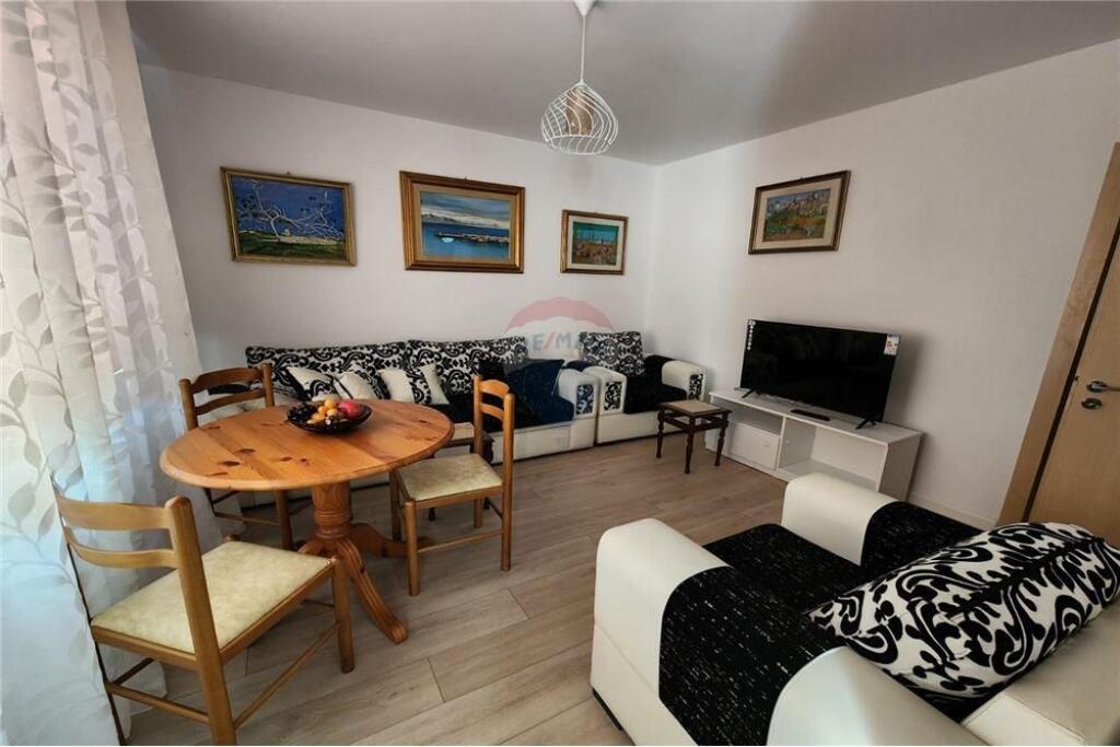 Apartment 1+1 for rent near the Ballet School !